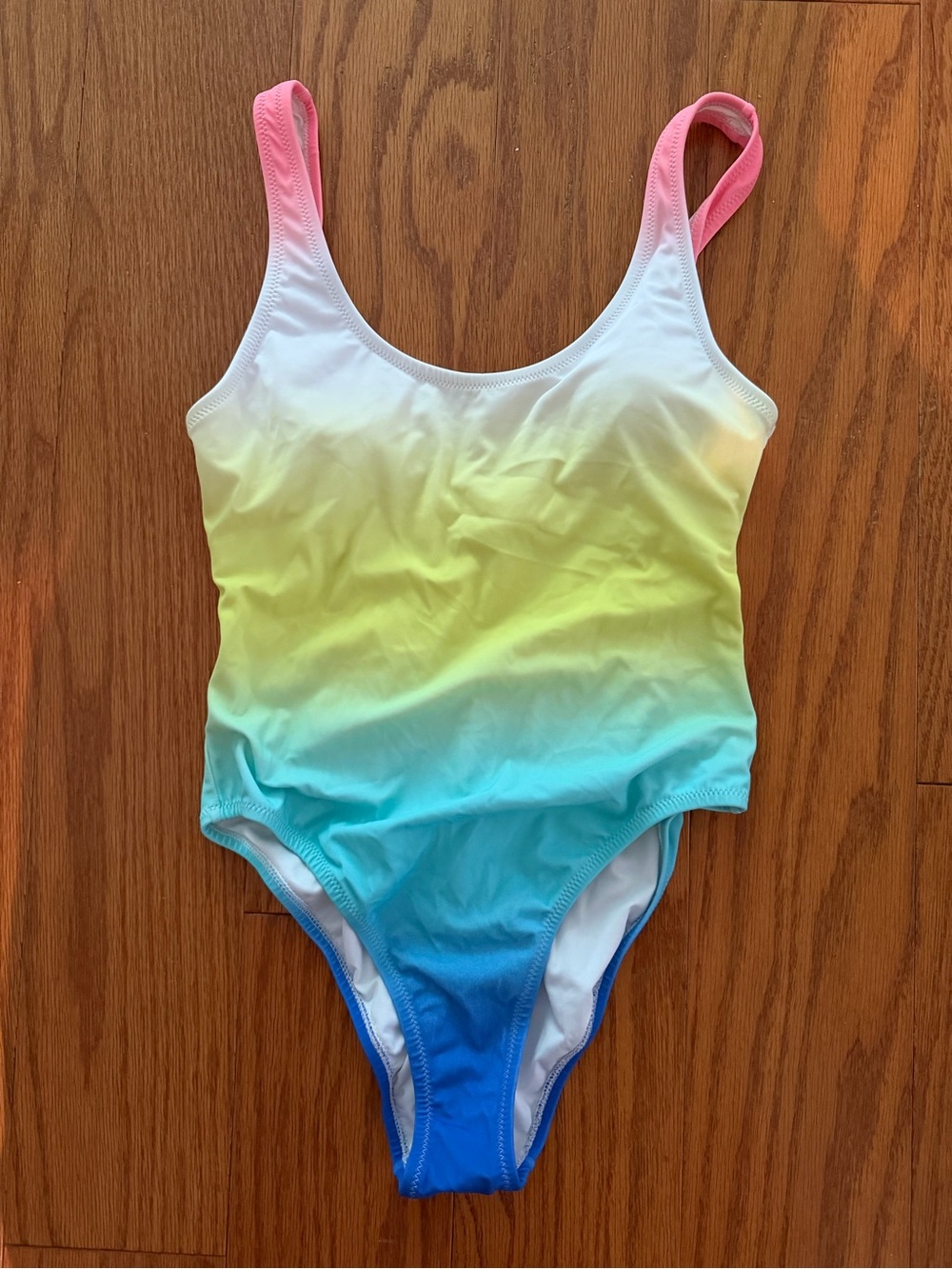Love and sports Ombre Scoop-Back One-Piece Swimsuit bathing suit small 4-6